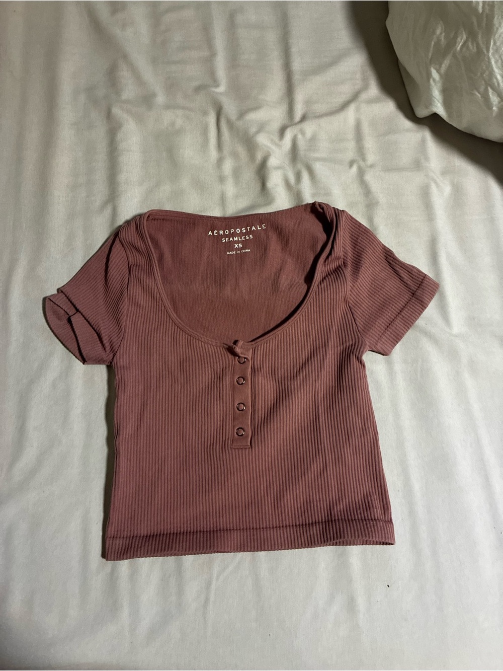 Aeropostale Mauve Ribbed Henley Crop Top